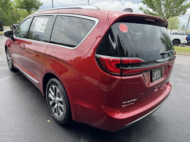 2025 Chrysler Pacifica Hybrid Pinnacle FWD Hybrid