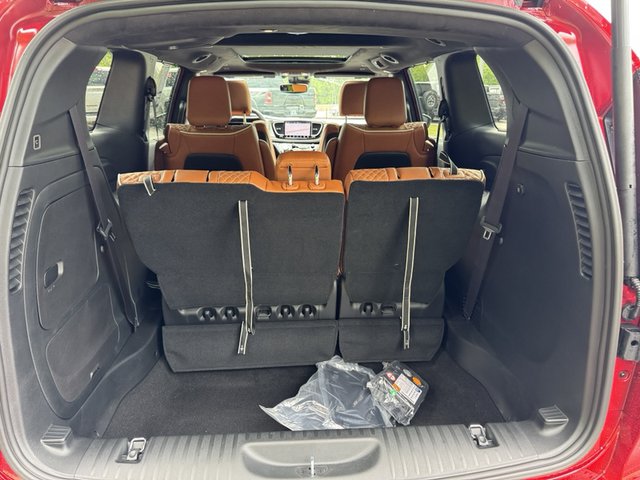 2025 Chrysler Pacifica Hybrid Pinnacle FWD Hybrid