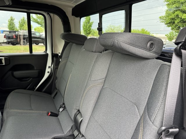 2025 Jeep Gladiator Nighthawk 4WD