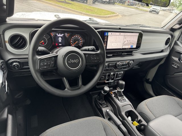 2025 Jeep Gladiator Nighthawk 4WD