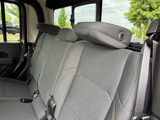 2025 Jeep Gladiator Nighthawk 4WD