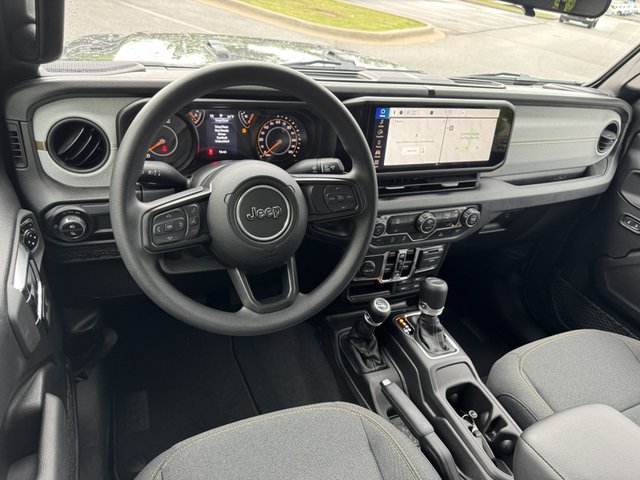 2025 Jeep Gladiator Nighthawk 4WD