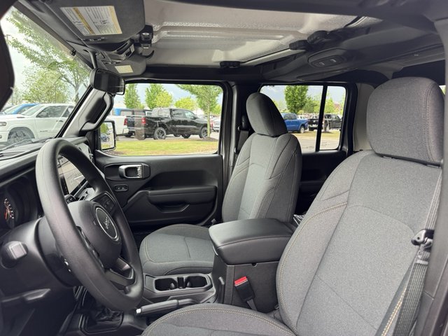 2025 Jeep Gladiator Nighthawk 4WD