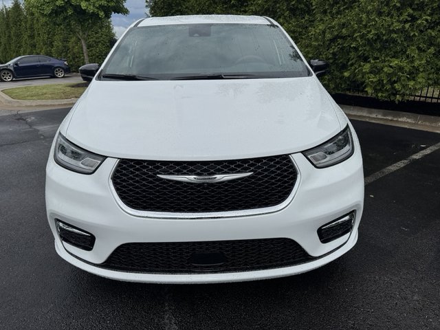2025 Chrysler Pacifica Hybrid Select FWD