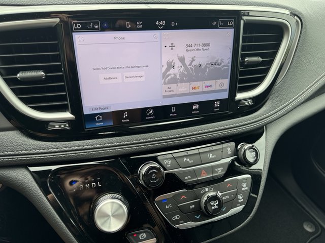 2025 Chrysler Pacifica Hybrid Select FWD