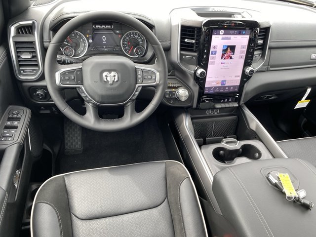 2025 Ram 1500 Laramie 4WD 5ft7 Box