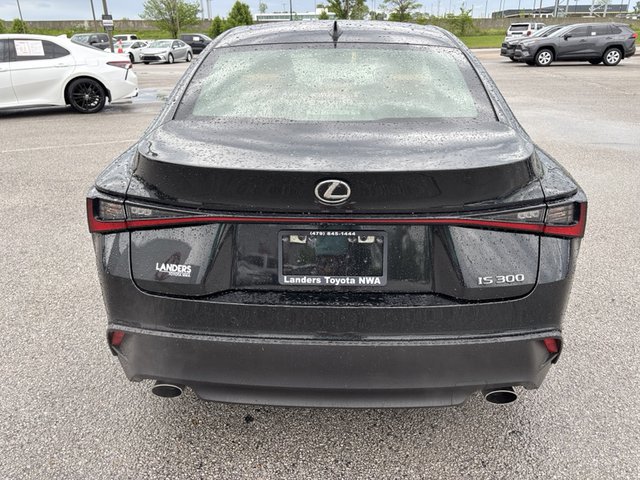 2023 Lexus Is IS 300