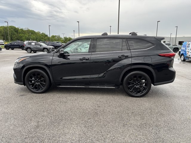 2022 Toyota Highlander XLE FWD