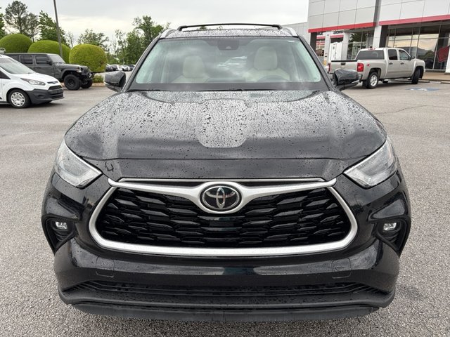 2022 Toyota Highlander XLE FWD