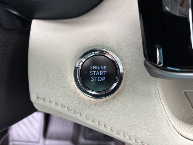 2022 Toyota Highlander XLE FWD