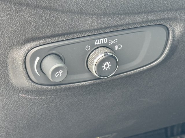 2022 Chevrolet Equinox LS w/1LS FWD