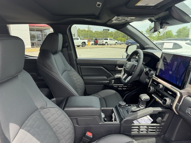 2025 Toyota Tacoma TRD Sport 4WD 5ft Bed