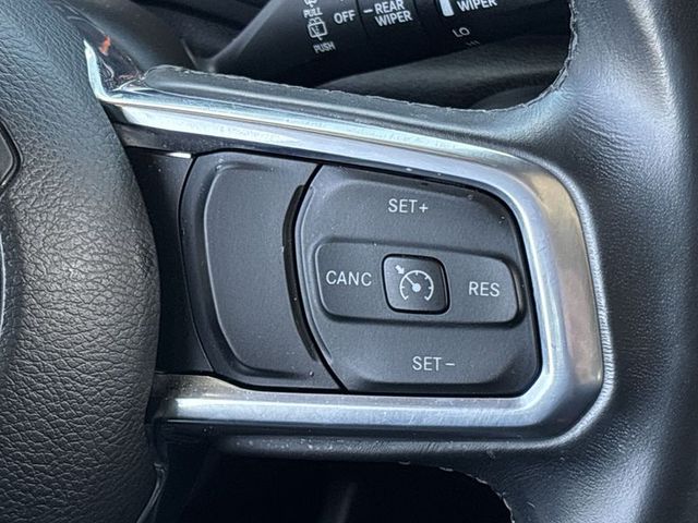 2020 Jeep Wrangler Unlimited Sahara Altitude 4WD