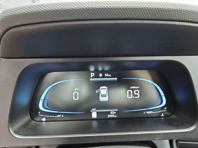 2025 Hyundai Elantra SE AWD