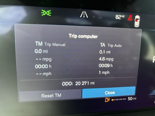 2023 Volvo XC90 B6 AWD Plus 6P