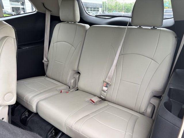 2021 Buick Enclave Essence FWD