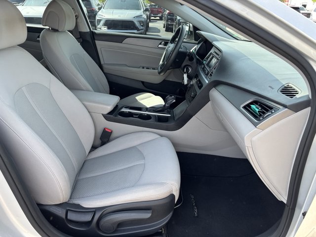 2015 Hyundai Sonata 2.4L SE