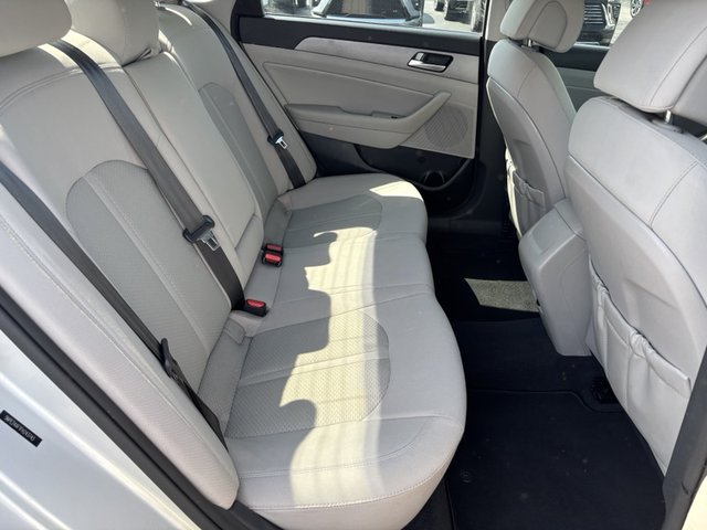 2015 Hyundai Sonata 2.4L SE