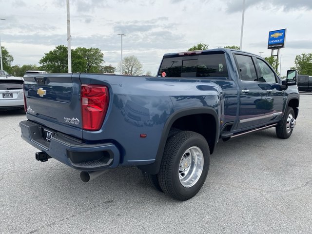 2025 Chevrolet Silverado 3500HD High Country 4WD 172WB