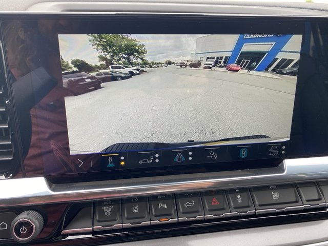 2025 Chevrolet Silverado 3500HD High Country 4WD 172WB