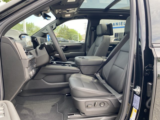 2025 Chevrolet Tahoe Z71 4WD