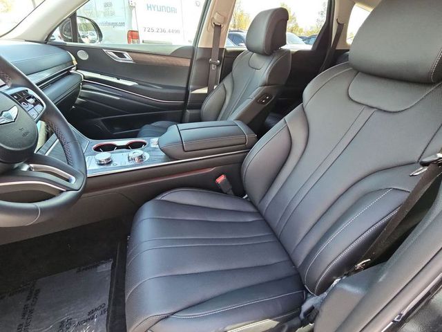 2025 Genesis GV80 2.5T Select AWD