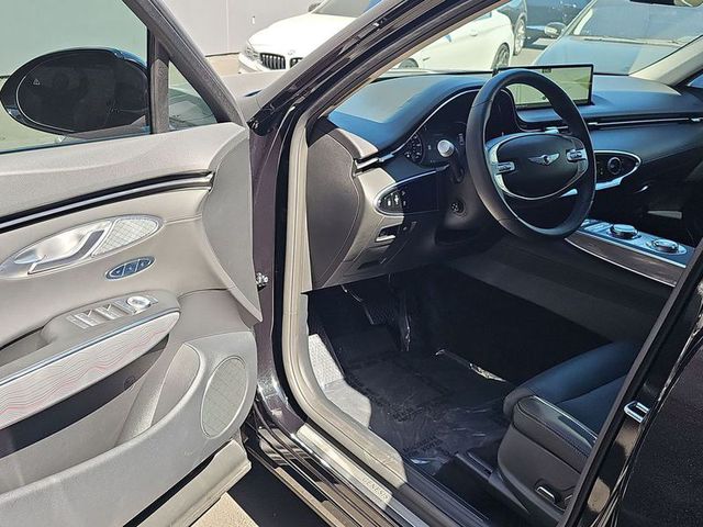 2025 Genesis GV70 2.5T AWD