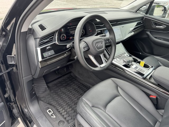 2023 Audi Q7 Premium Plus 45 TFSI Quattro