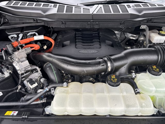 2022 Ford F-150 Limited 4WD 5.5ft Box