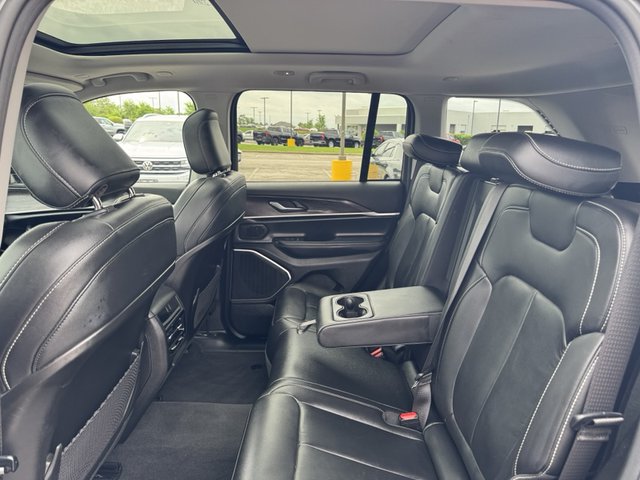 2022 Jeep Grand Cherokee Limited 4WD