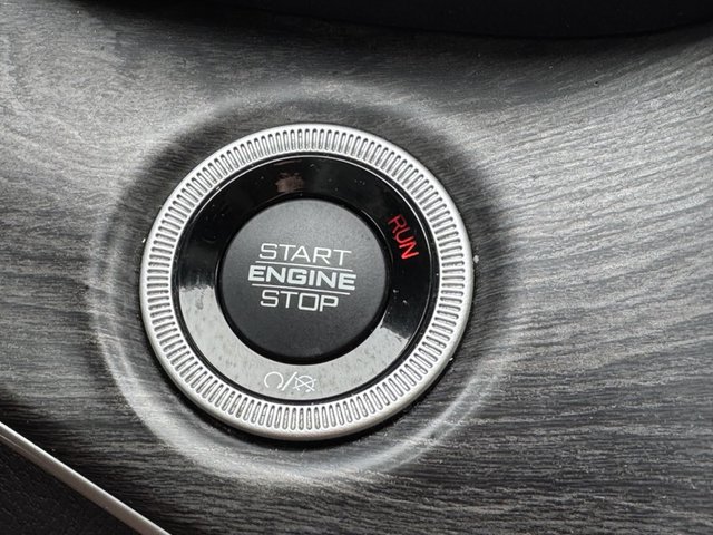 2022 Jeep Grand Cherokee Limited 4WD