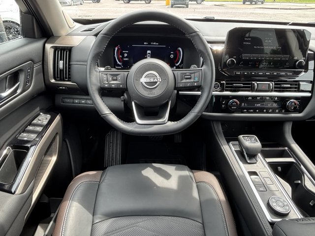 2024 Nissan Pathfinder Platinum 4WD