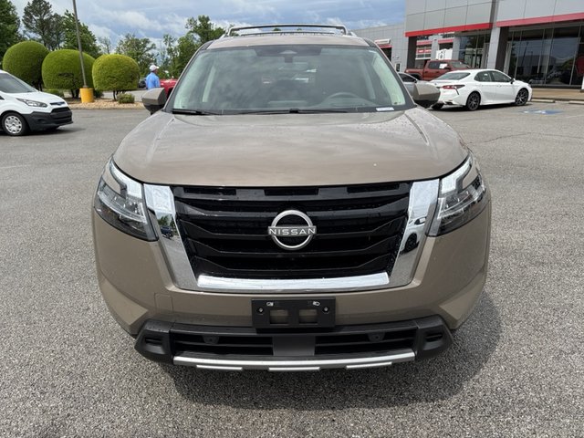 2024 Nissan Pathfinder Platinum 4WD