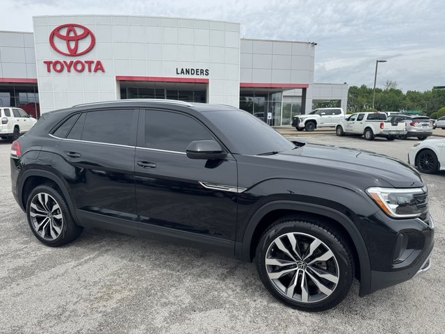 2024 Volkswagen Atlas 2.0T SE w/Tech FWD Cross Spo