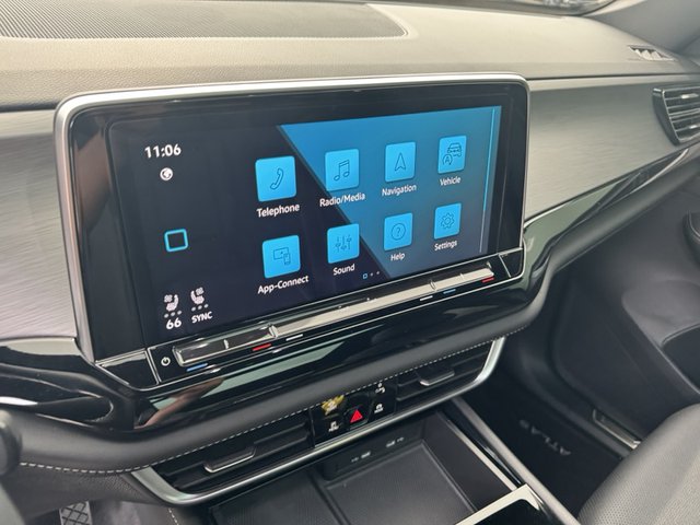 2024 Volkswagen Atlas 2.0T SE w/Tech FWD Cross Spo