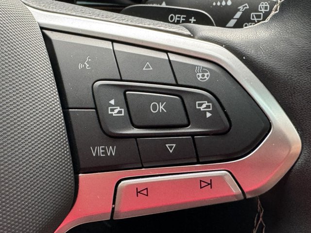 2024 Volkswagen Atlas 2.0T SE w/Tech FWD Cross Spo