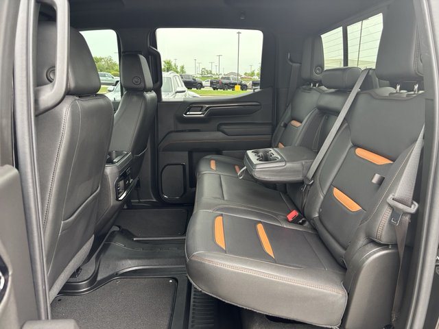 2022 GMC Sierra 1500 AT4 4WD 147WB