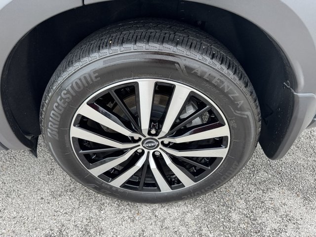 2023 Nissan Pathfinder Platinum 2WD