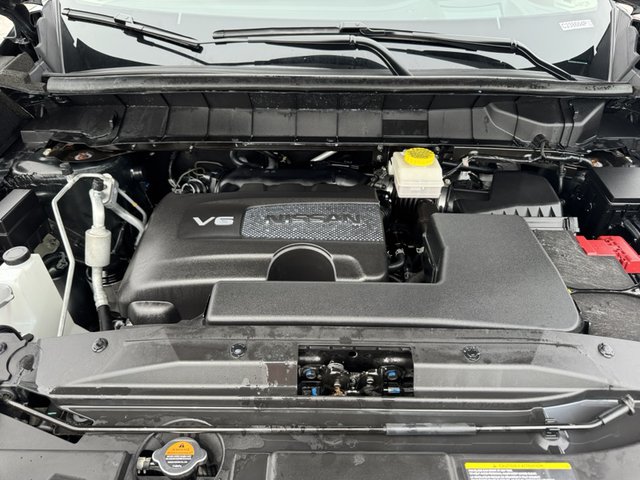 2023 Nissan Pathfinder Platinum 2WD