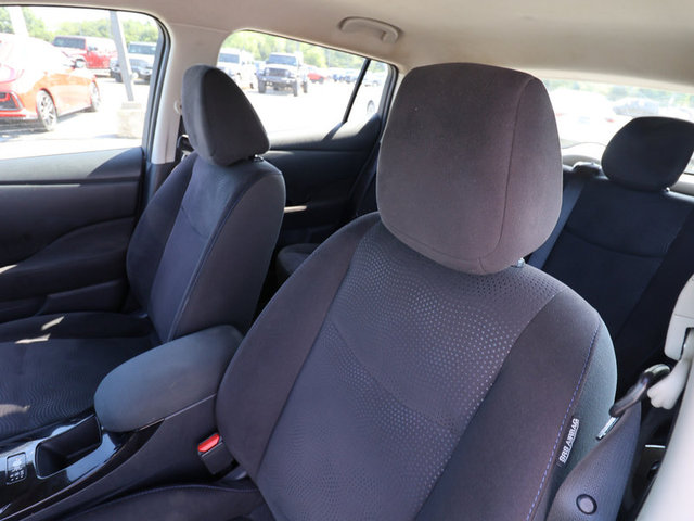 2016 Nissan LEAF SV