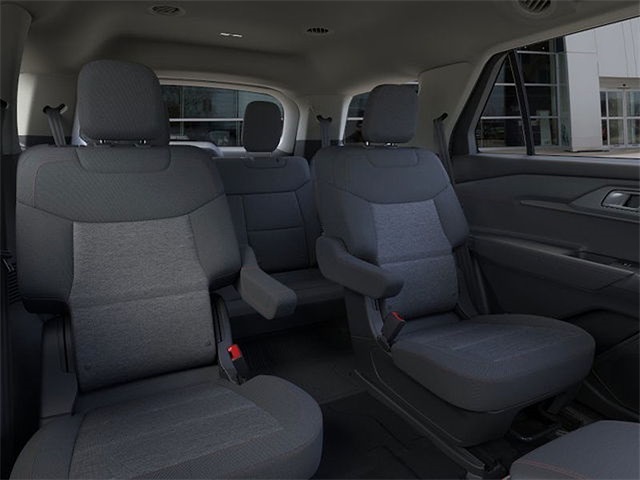 2025 Ford Explorer Active RWD