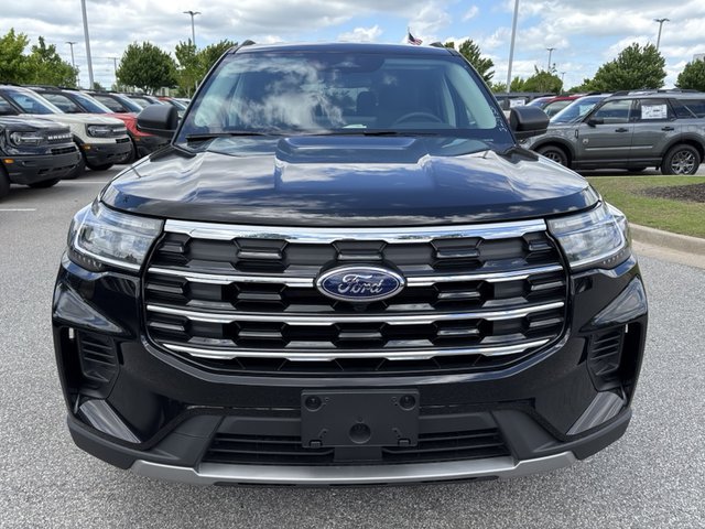 2025 Ford Explorer Active RWD