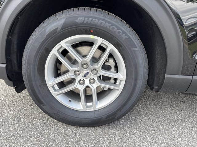 2025 Ford Explorer Active RWD