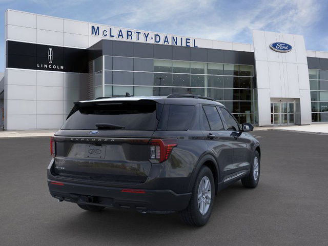 2025 Ford Explorer Active RWD