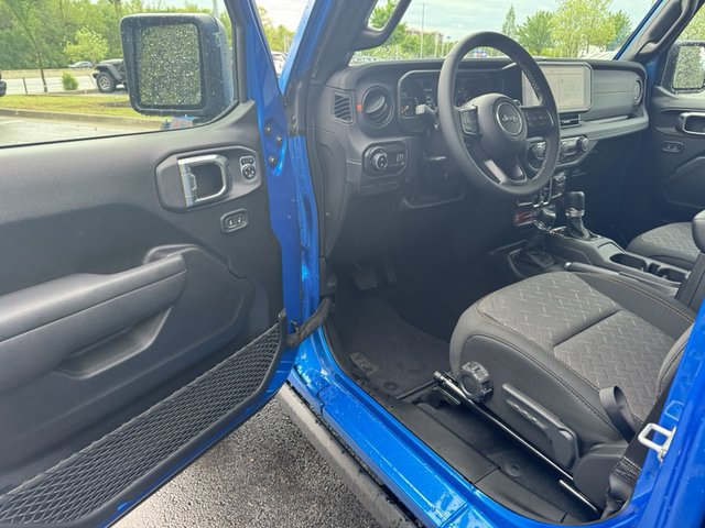2025 Jeep Gladiator Mojave 4WD