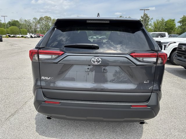2025 Toyota RAV4 LE FWD