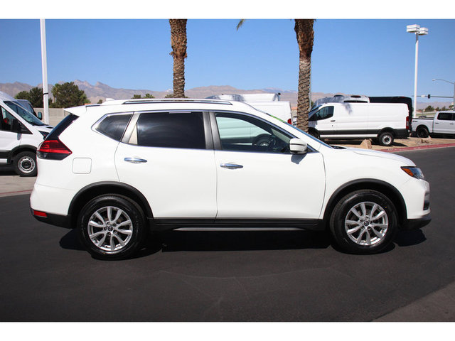 2017 Nissan Rogue SV AWD