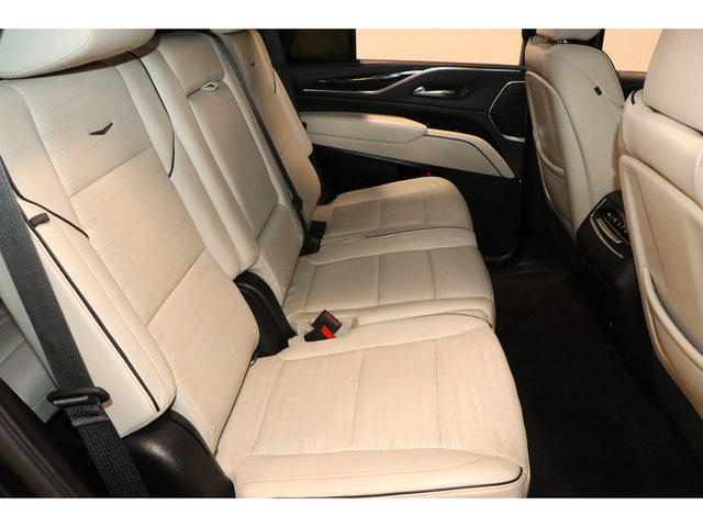 2022 Cadillac Escalade Sport 4WD