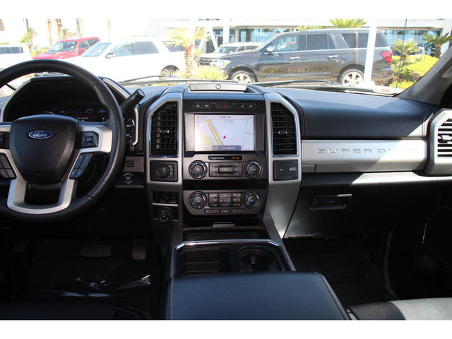 2021 Ford F-350 Lariat SD 4WD 8ft Box DRW