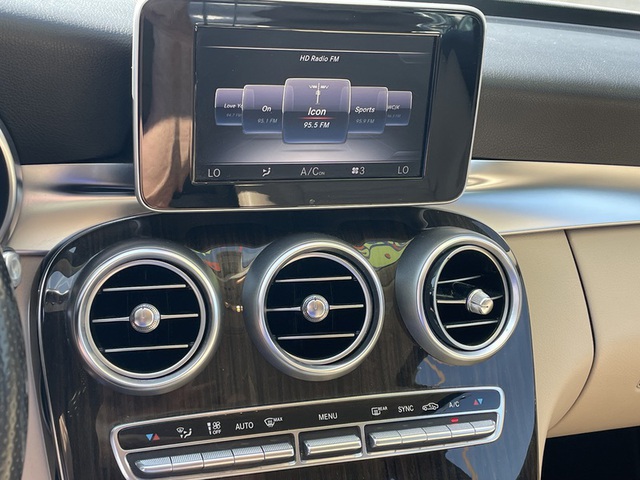 2015 Mercedes-Benz C-Class C300 Luxury 4MATIC